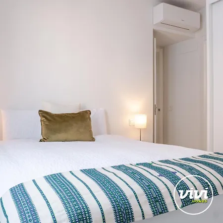 Vivi Homes - Casa Ovi - Center - -terrace 아파트 *
