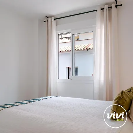 Vivi Homes - Casa Ovi - Center - -terrace 아파트 *