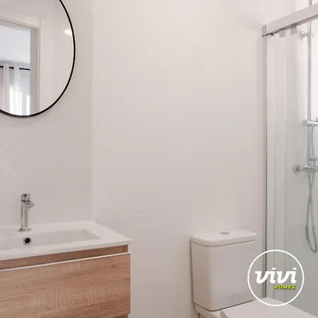 Vivi Homes - Casa Ovi - Center - -terrace * 푸엔히롤라